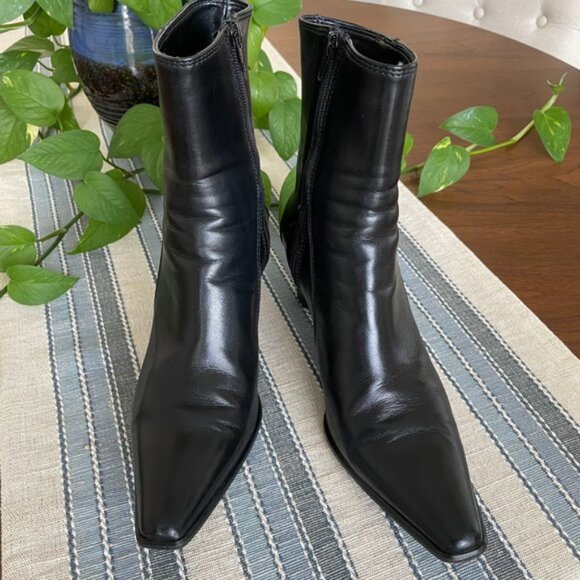 Browns Couture Made in Italy Block Heeled Side Zip Leather Booties Blk Sz 39 12 - Picture 6 of 12